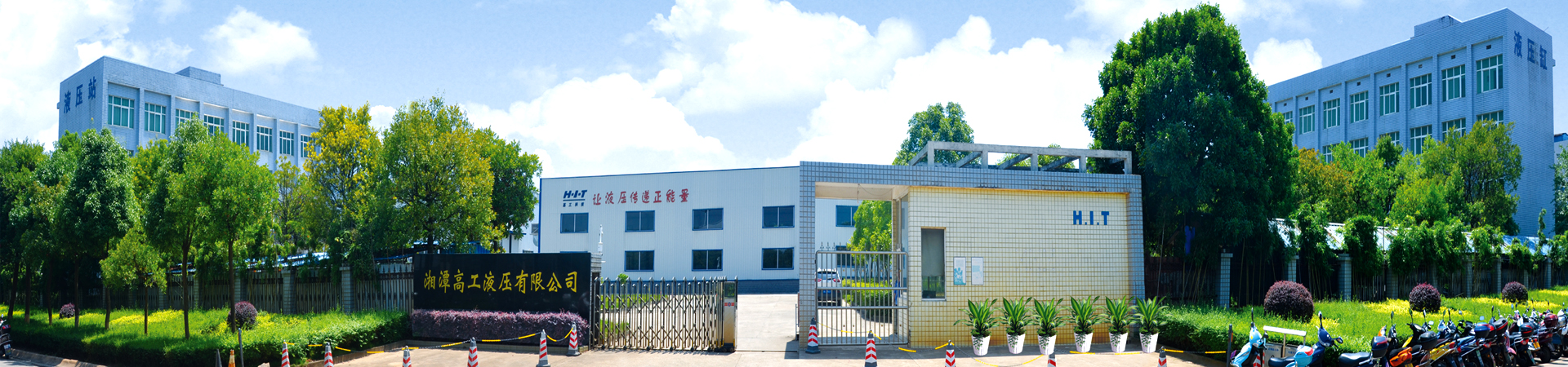 煙臺(tái)雙潤(rùn)不銹鋼電動(dòng)伸縮門(mén)